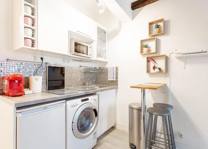 Ternes Cozy 아파트 *