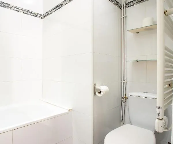 Ternes Cozy * 파리